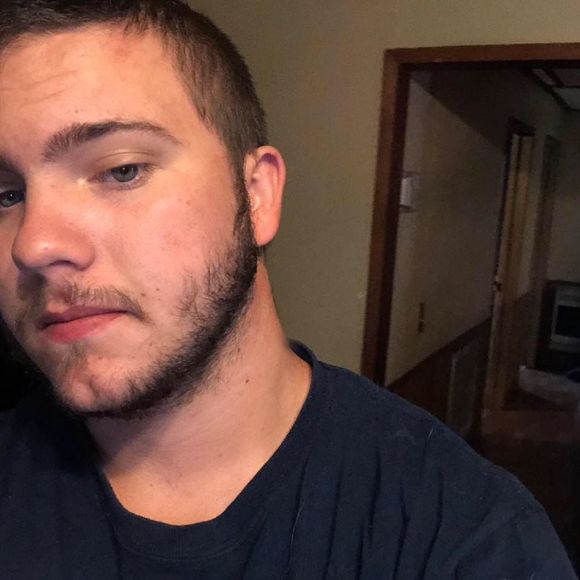 Meet your Posher, Aaron - Picture 1 of 1